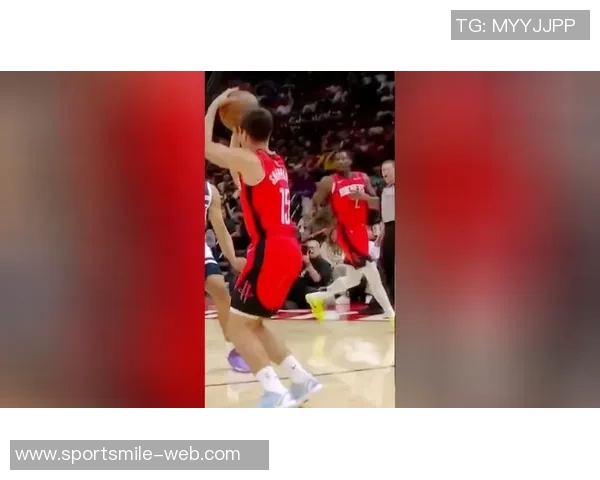 华子惊呼犯规引热议观看回放后坦言自己错了真香感叹不断 华子惊呼犯规引热议观看回放后坦言自己错了真香感叹不断