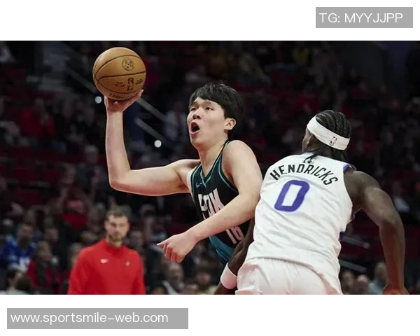 媒体人点评小杨防守风格称其象征性扑救难以适应NBA比赛节奏
